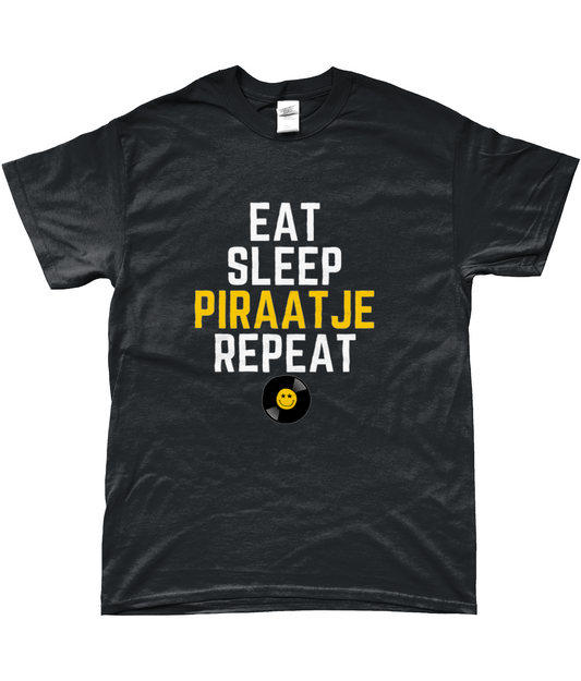 T-Shirt - Eat Sleep Piraatje Repeat